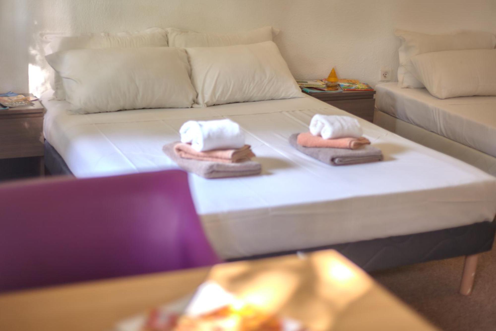 Hotel La Voile Bleue La Richardais Екстер'єр фото