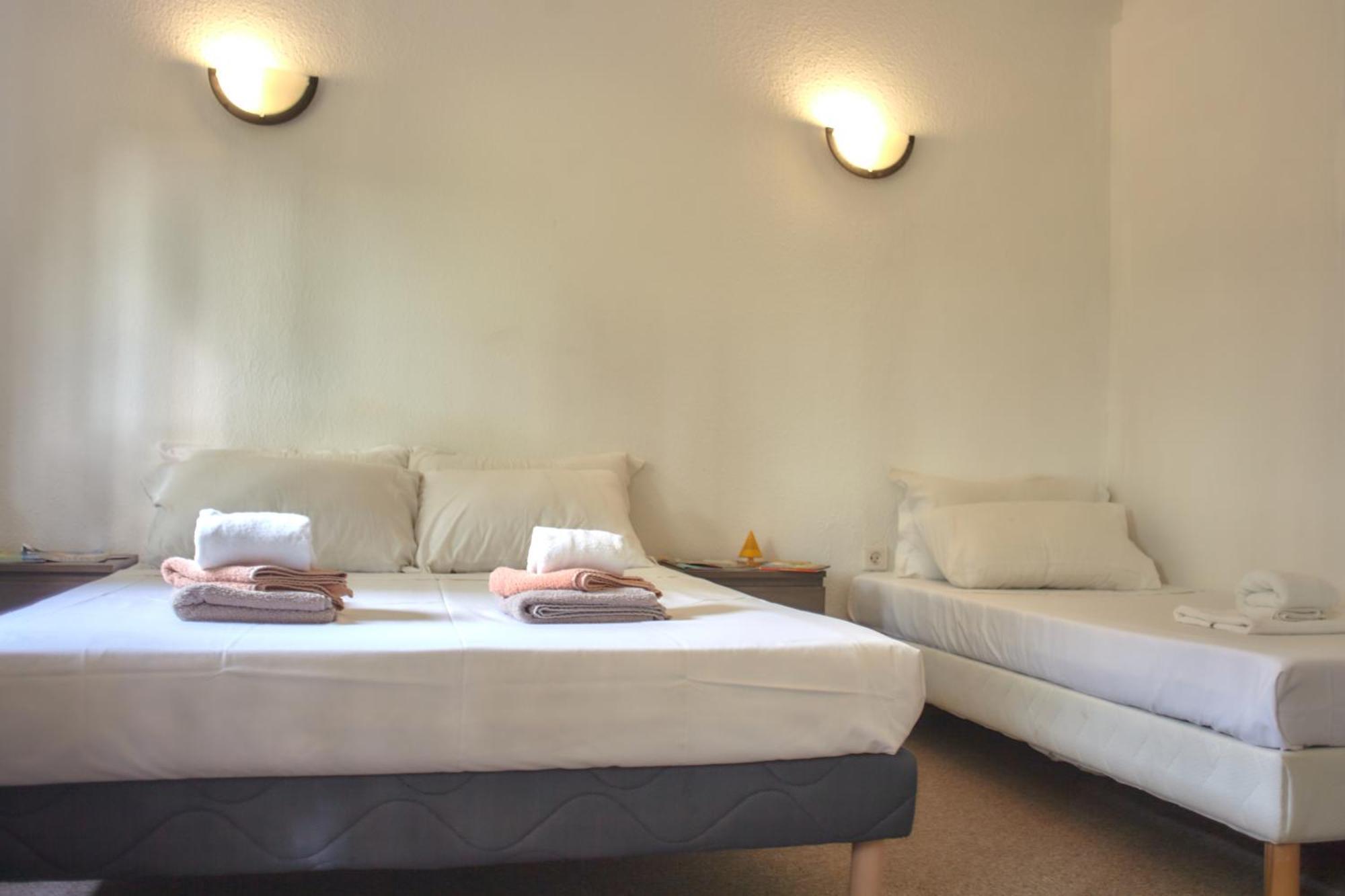 Hotel La Voile Bleue La Richardais Екстер'єр фото