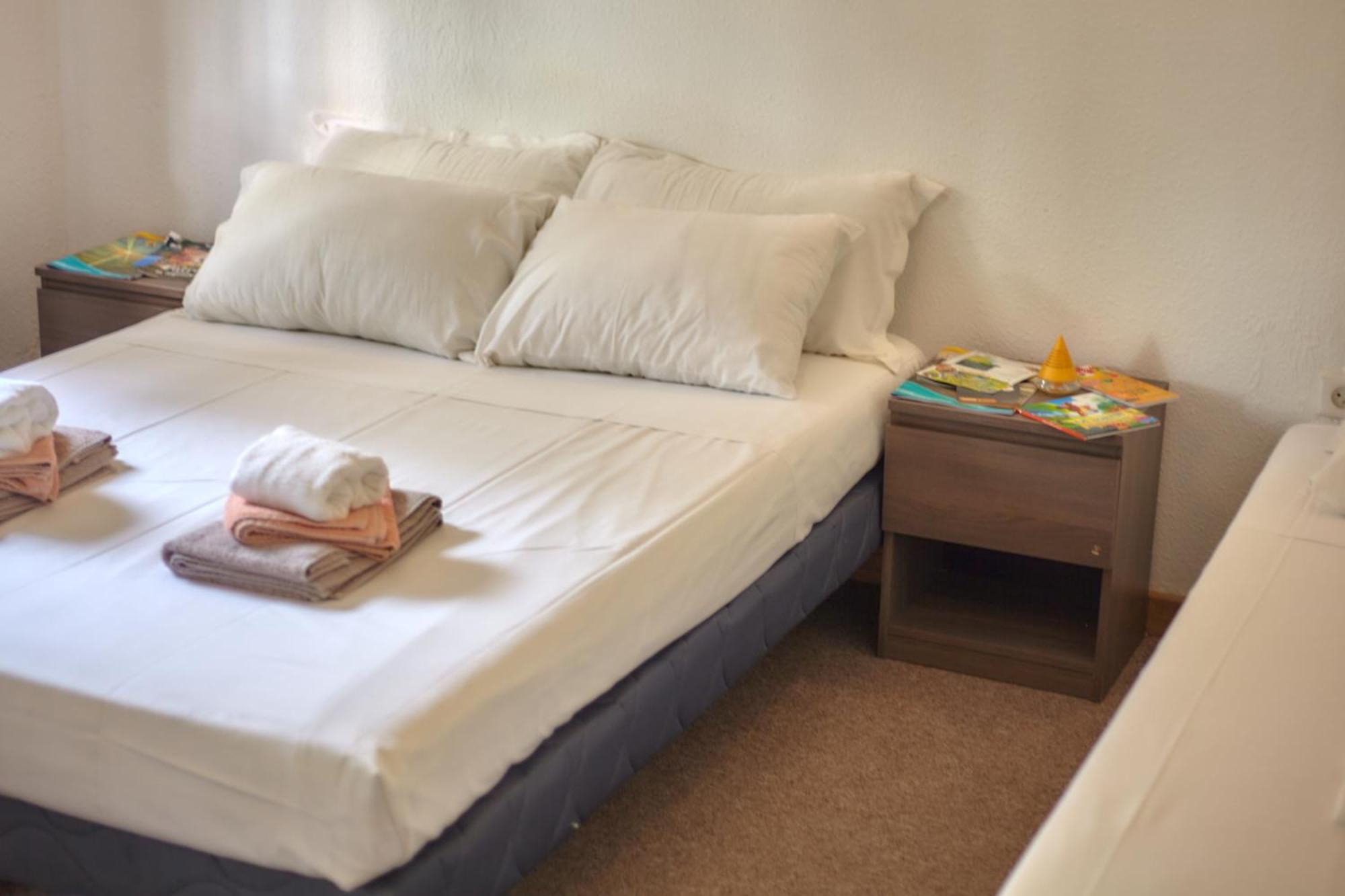 Hotel La Voile Bleue La Richardais Екстер'єр фото