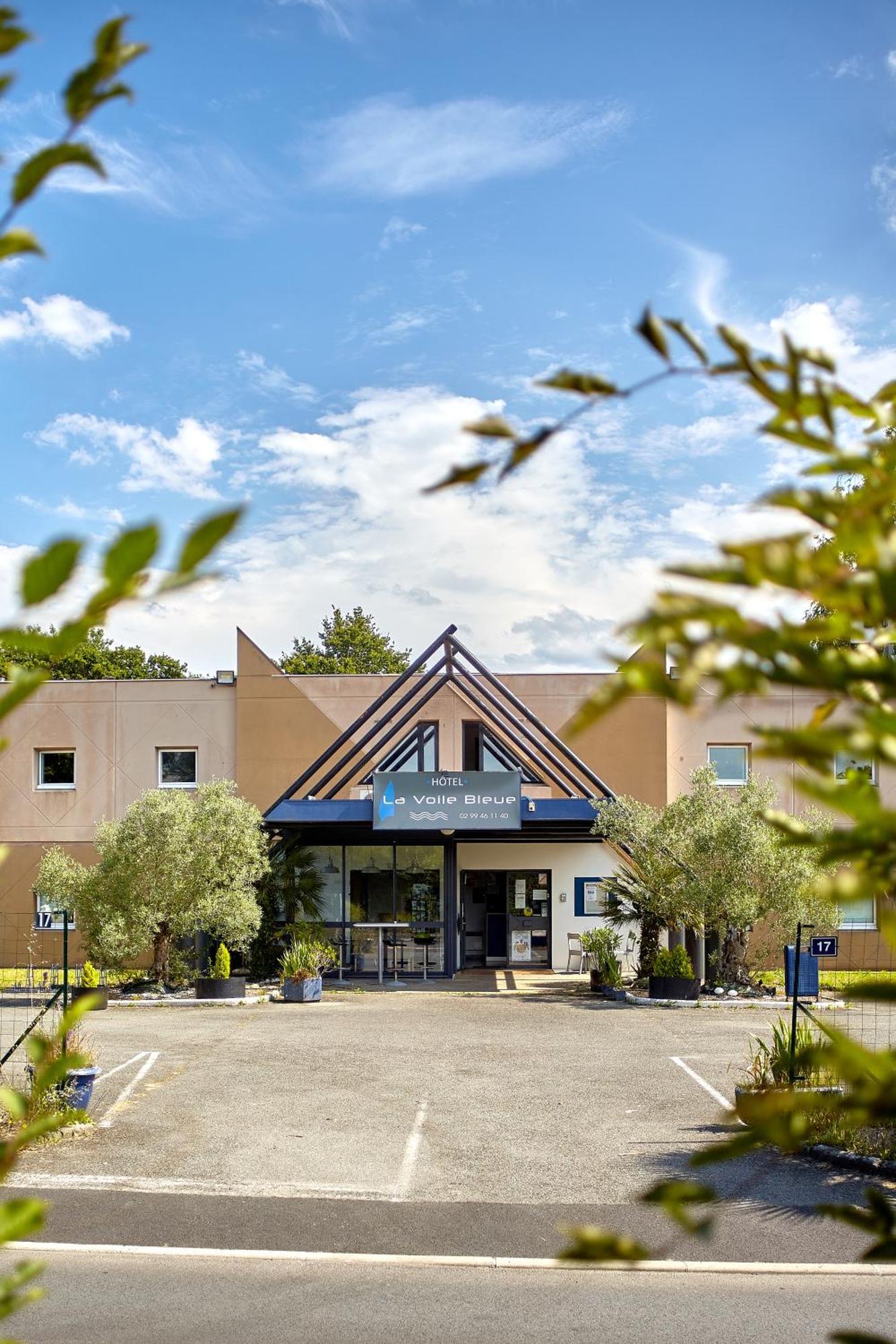 Hotel La Voile Bleue La Richardais Екстер'єр фото