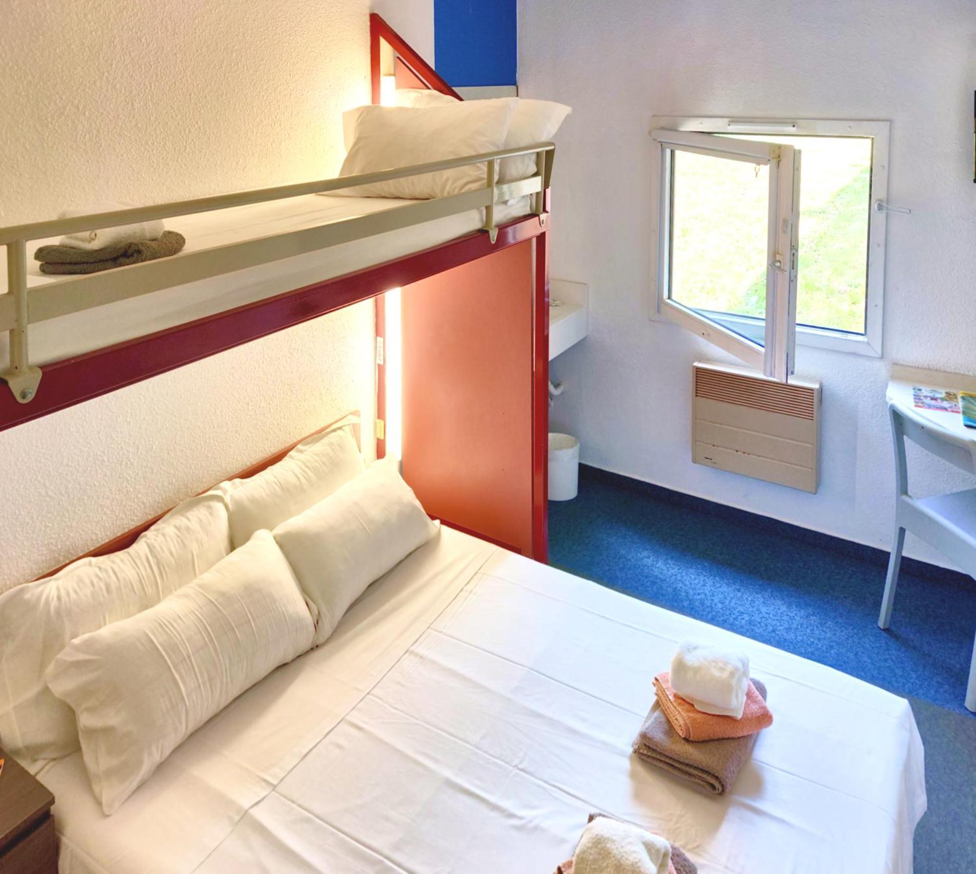 Hotel La Voile Bleue La Richardais Екстер'єр фото